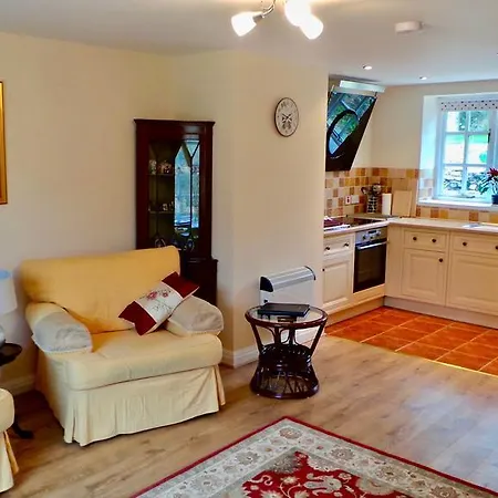 High Dalby House Cottages